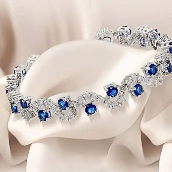 Elegant 925 Sterling Silver Colorful Gemstone Womens Bracelet Deep Blue & Silver - Picture 8 of 12